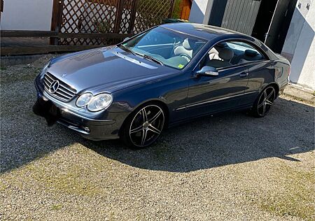 Mercedes-Benz CLK 500 AVANTGARDE