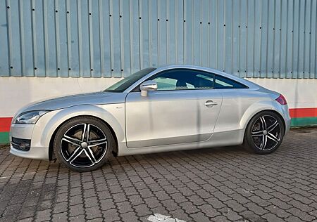 Audi TT Coupe 2.0 TFSI S tronic - S-Line