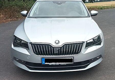 Skoda Superb 2.0 TDI SCR 140kW DSG 4x4 L&K Combi L&K