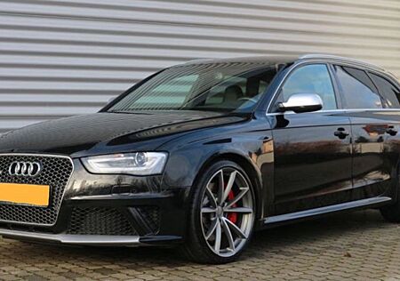 Audi RS4 4.2 FSI S tronic quattro Avant -