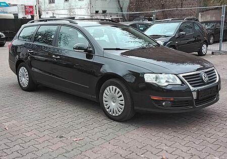 VW Passat Variant Volkswagen Trendline Erste Hand