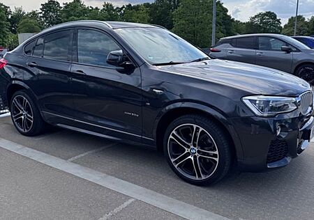 BMW X4 xDrive30d M Paket