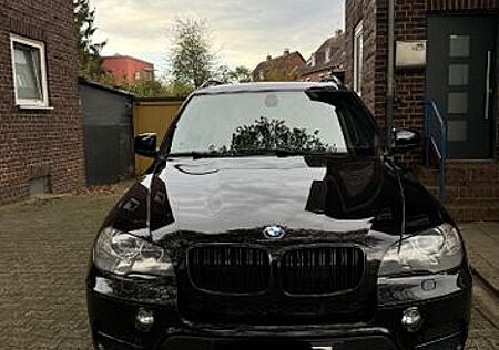 BMW X5 xDrive40d - SOFTCLOSE