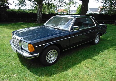 Mercedes-Benz 280 280E Coupe