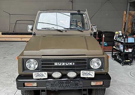 Suzuki SJ Samurai