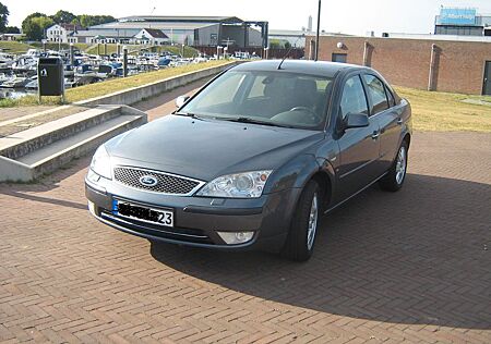 Ford Mondeo 2,5 V6 Ghia 5-tronic LPG