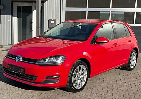 VW Golf Volkswagen VII Lim. Highline BMT *DSG * Leder * Xenon*