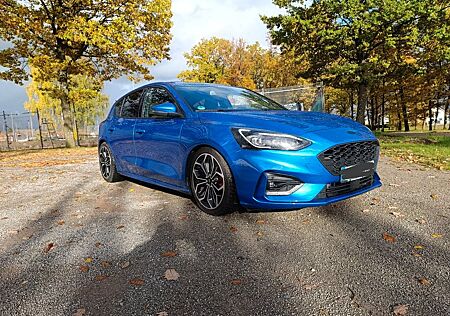 Ford Focus 1,0 EcoBoost Hybrid 114kW ST-Line X ST...