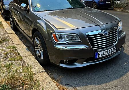 Lancia Thema 3.0 V6 CRD 24v 176kW Platinum Automati...