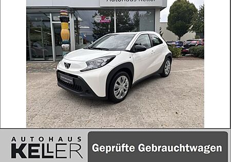 Toyota Aygo (X) Play