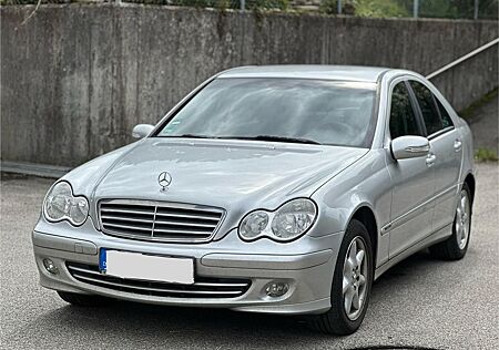 Mercedes-Benz C 200 Kompressor/Klima/Tempomat/Tüv