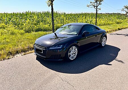 Audi TT Coupe 2.0 TFSI S tronic quattro -