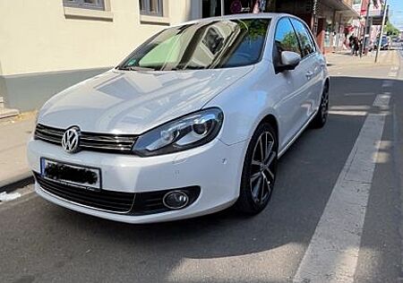 VW Golf Volkswagen 1.4 TSI DSG Team Team