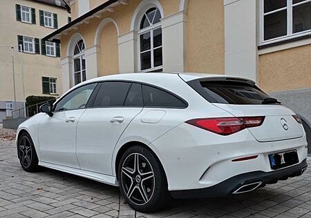 Mercedes-Benz CLA 180 Shooting Brake AMG Line+Night Paket