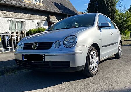 VW Polo Volkswagen 1.2 mit TÜV Sparsam und zuverlässig