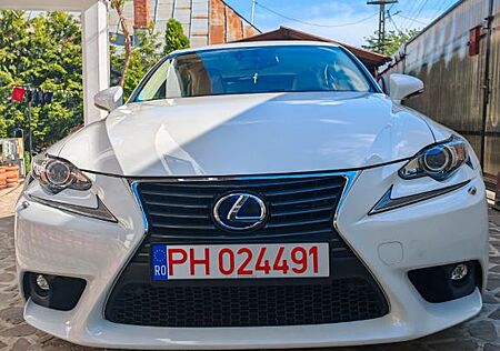 Lexus IS 300 2.5 300h 155k km