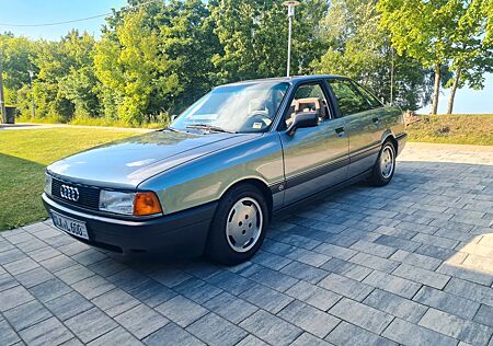 Audi 80