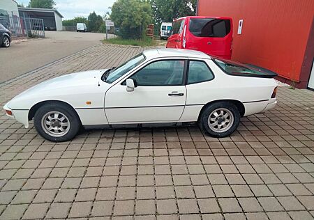 Porsche 924