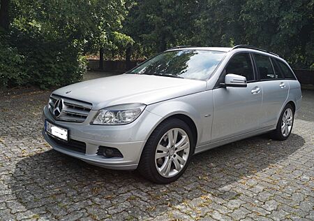 Mercedes-Benz C 180 CGI T BlueEFFICIENCY AVANTGARDE AVANTGARDE