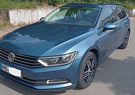 VW Passat Variant Volkswagen 2.0 TDI Comfortline Variant C...