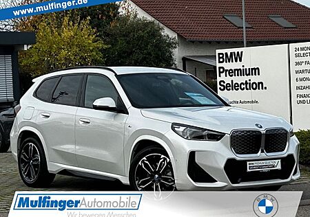 BMW iX1 gebraucht kaufen BMW iX1 e20 M Sport HUD ACC SuView..Lenkh.AktivS.19"