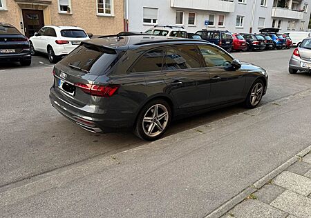 Audi A4 40 TFSI Avant Matrix Massage StandHz LenkrHz