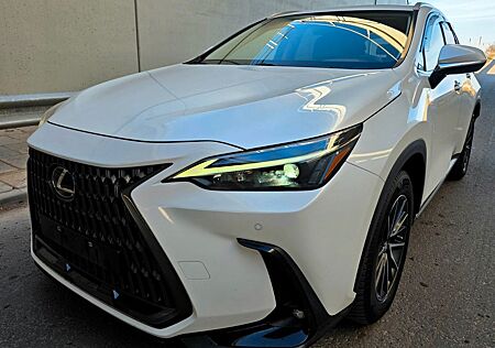 Lexus NX 450h 450h+ E-FOUR Business Line Business Line