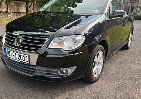 VW Touran Volkswagen 1.6 -