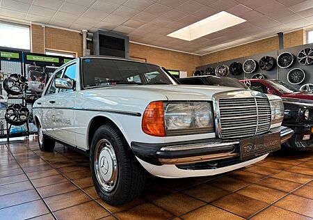 Mercedes-Benz 250 W123 TÜV+AU & INSPEKTION NEU !!!