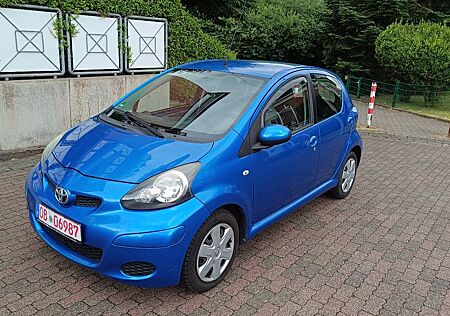 Toyota Aygo (X) Aygo AYGO Cool 5-Türer Scheckheftgepflegt