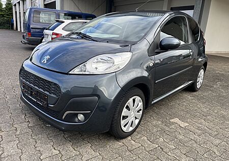 Peugeot 107 Active*wenig KM*neue Reifen bei Verkauf