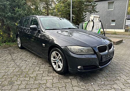 BMW 320d xDrive touring automatik