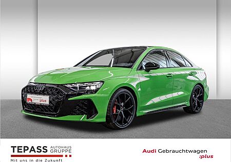 Audi RS3 Limousine 2.5 TFSI PANO LEDER ACC NAVI ABGAS