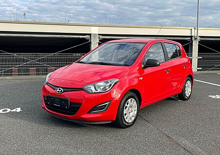 Hyundai i20 gebraucht kaufen Hyundai i20 1.1 CRDi 5 Star Edition *5-Türer*Scheckheft*
