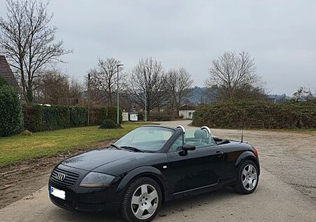 Audi TT Roadster 1.8T 132 kW -