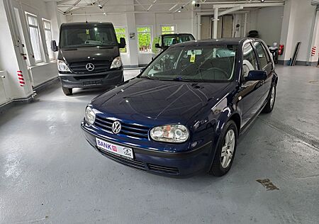 VW Golf Volkswagen 1.9TDI tiptronic Special, Gasgriff/Bremse