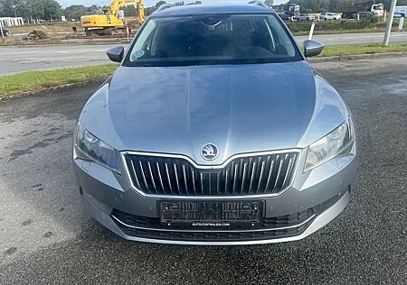 Skoda Superb Combi Style