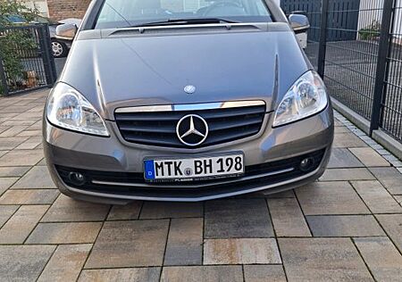 Mercedes-Benz A 180 BlueEFFICIENCY Special Edition -