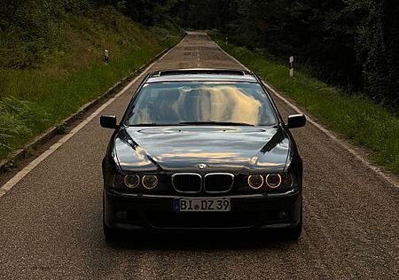 BMW 525d A -