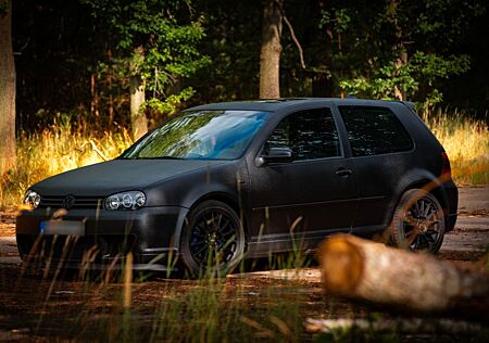 VW Golf Volkswagen 2.8 V6 4motion V6