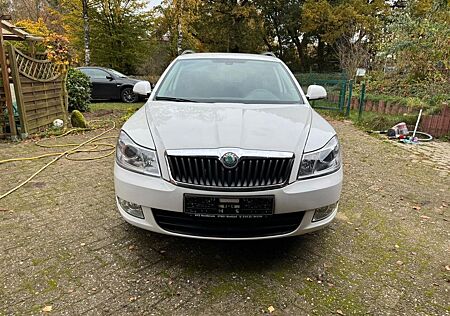 Skoda Octavia 1.4 TSI Ambiente Combi Ambiente