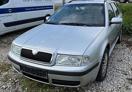Skoda Octavia Combi Elegance