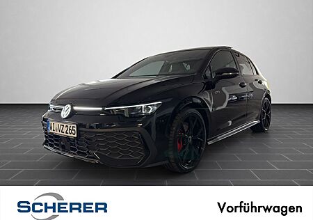 VW Golf Volkswagen VIII GTI 2.0 TSI DSG BLACKSTYLE PANO HARMAN