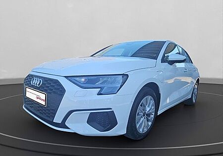 Audi A3 Sportback 40 TFSI e S tronic NAVI*ACC*GRA*SH