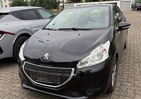 Peugeot 208 1.2 Active PureTech 82 Active