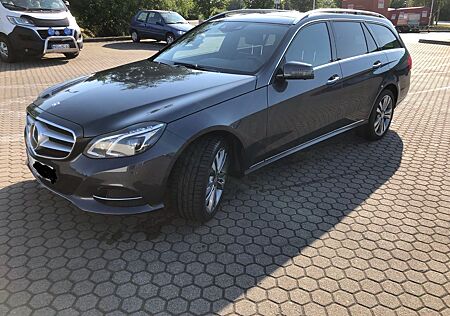 Mercedes-Benz E 500 4MATIC T AVANTGARDE Tüv fast neu