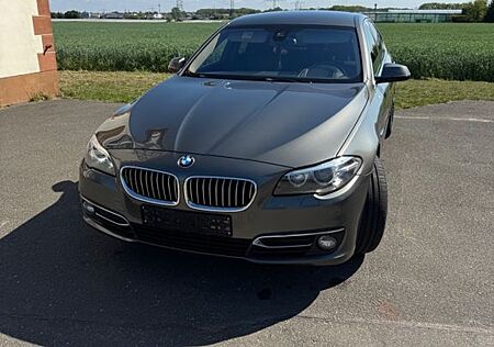 BMW 530d xDrive A Luxury Line Luxury Line
