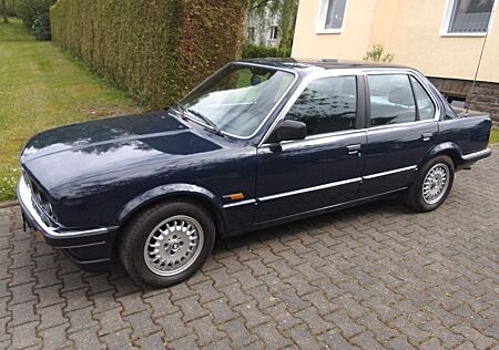BMW 325 i