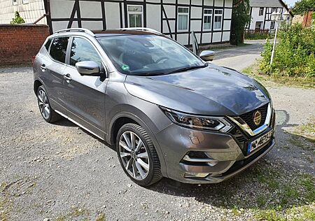 Nissan Qashqai 1.3 DIG-T Tekna Design DK