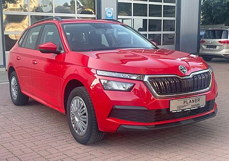 Skoda Kamiq Active 1.Hand Sitzh. HU/AU Service neu